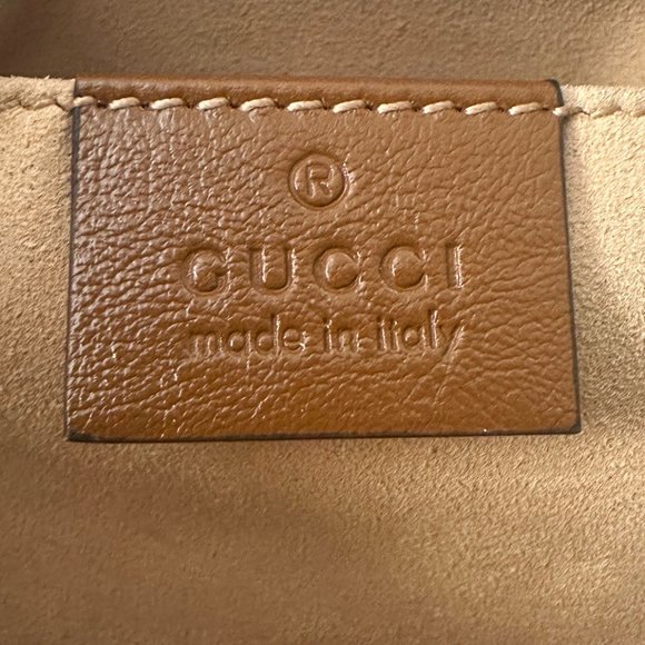 Gucci 447632 GG Marmont Diagonal Matelassé Leather Cross Body Bag - Picture 9 of 11